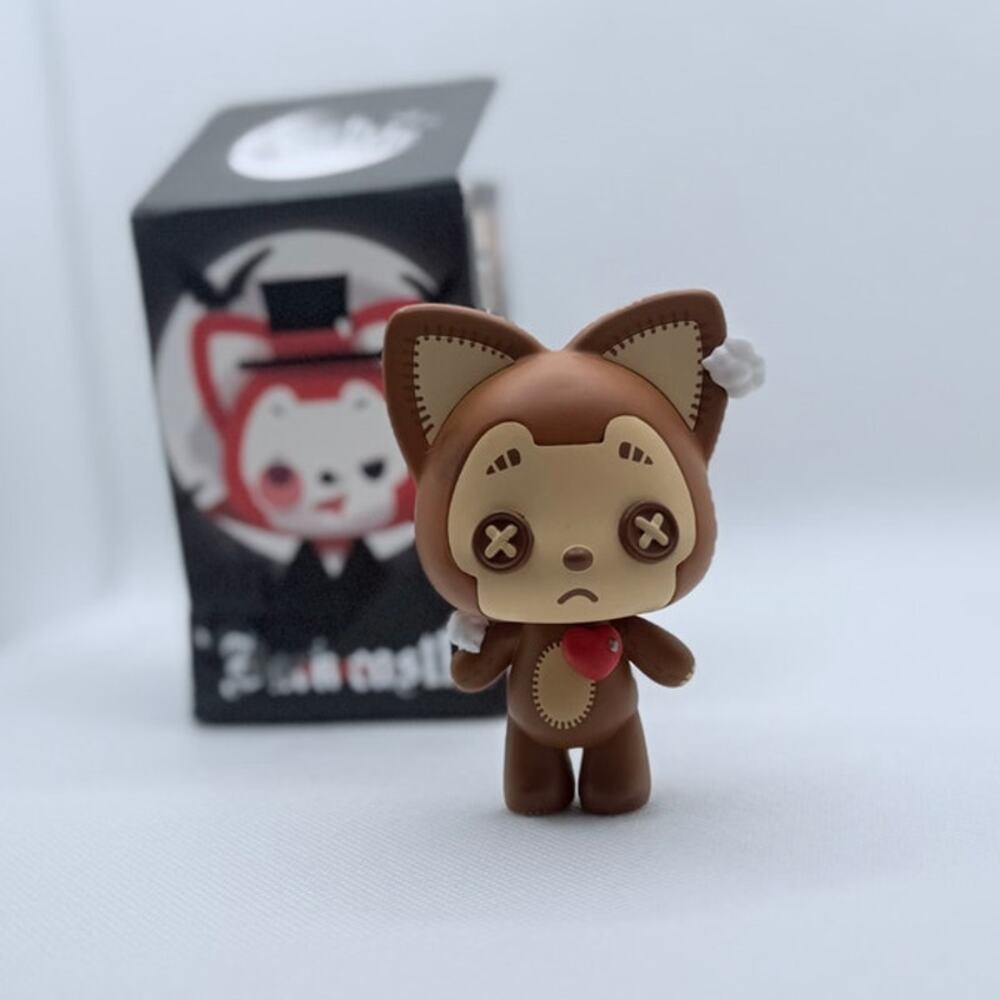 Ali the Fox Dark Castle Mystery Designer Toy - New